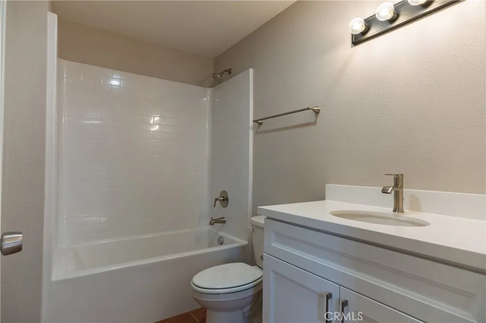 2085 Cabot Avenue Merced, CA 95348