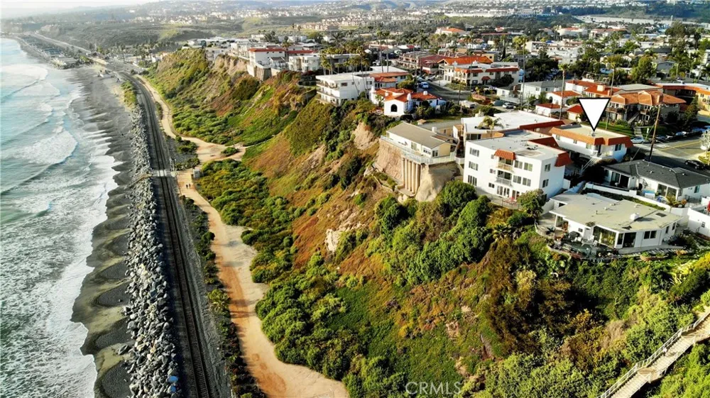 1107 Buena Vista San Clemente, CA 92672