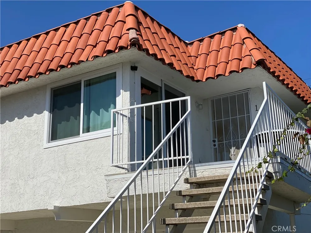 1107 Buena Vista San Clemente, CA 92672