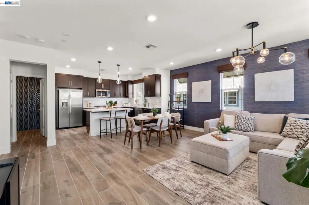 37677 Bay Breeze Street Newark, CA 94560