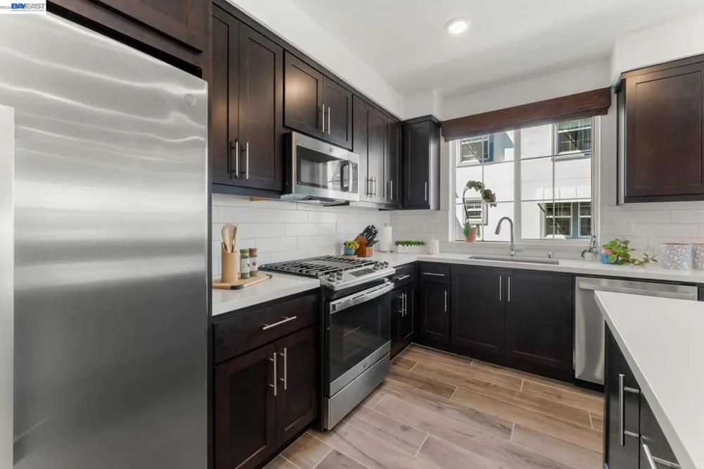 37677 Bay Breeze Street Newark, CA 94560