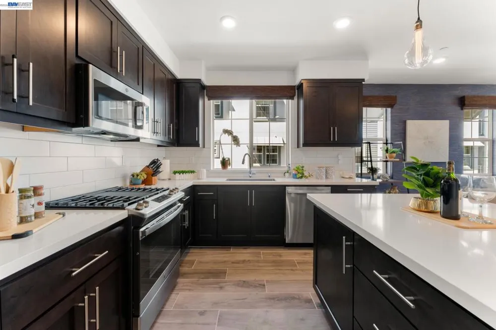 37677 Bay Breeze Street Newark, CA 94560
