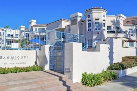 400 Pacific Street #216
