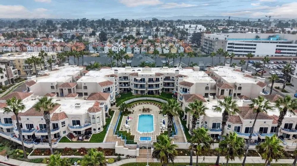 400 Pacific Street #216 Oceanside, CA 92054