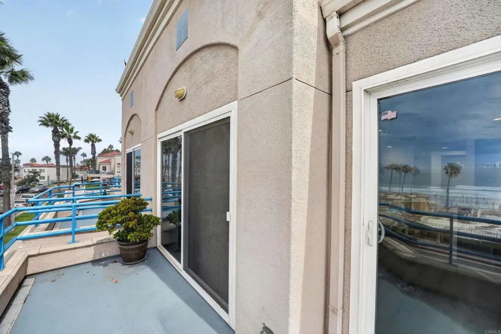400 Pacific Street #216 Oceanside, CA 92054