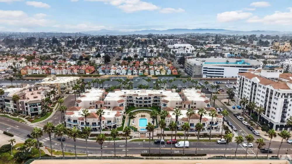 400 Pacific Street #216 Oceanside, CA 92054