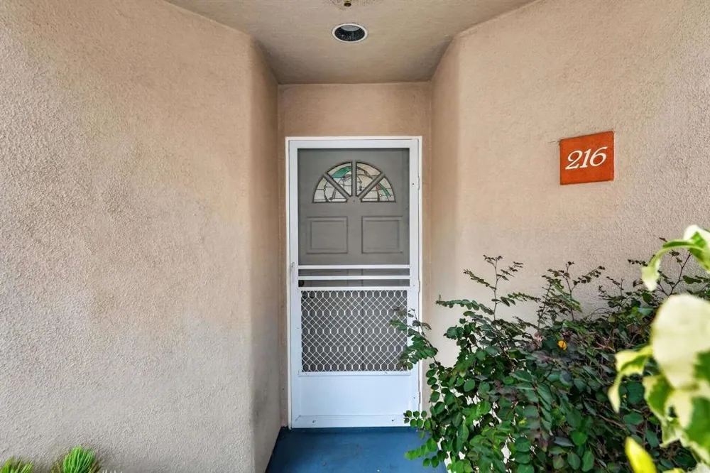 400 Pacific Street #216 Oceanside, CA 92054