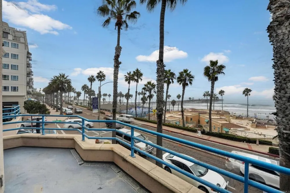 400 Pacific Street #216 Oceanside, CA 92054