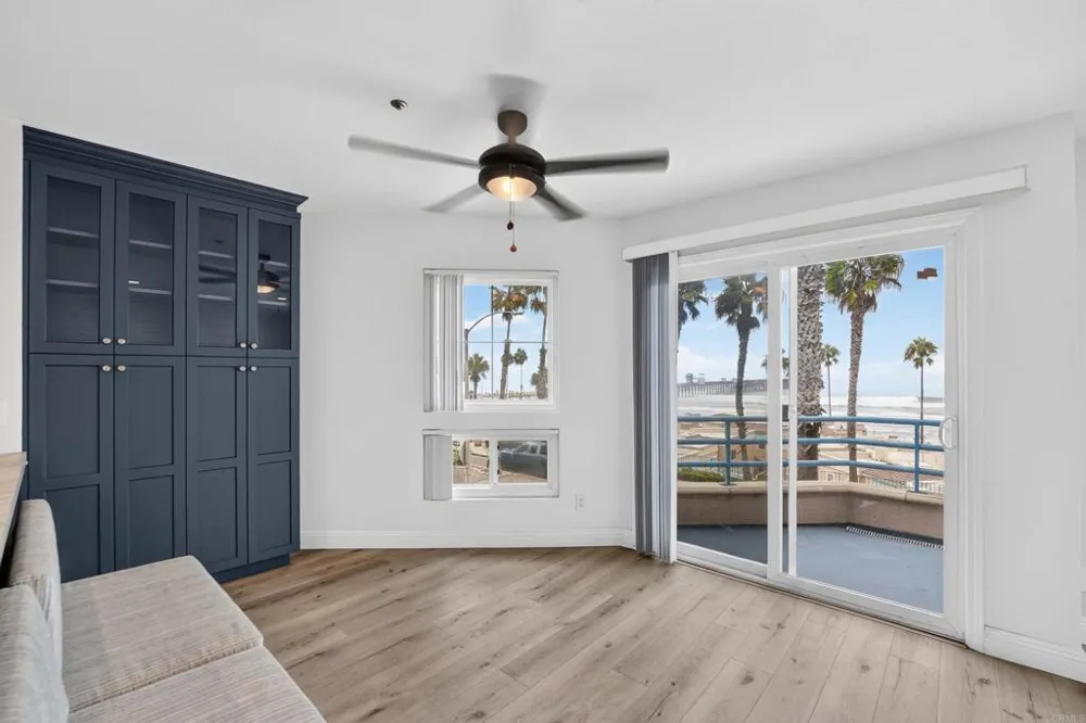 400 Pacific Street #216 Oceanside, CA 92054