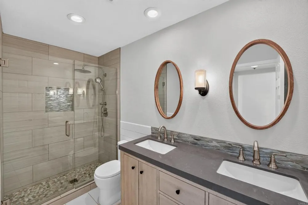 400 Pacific Street #216 Oceanside, CA 92054