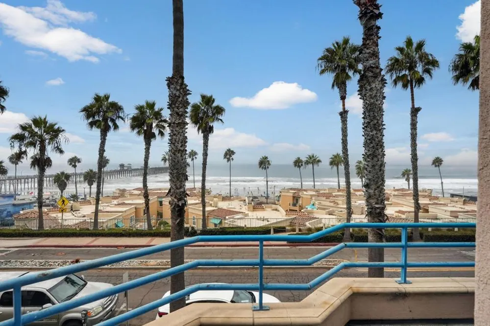 400 Pacific Street #216 Oceanside, CA 92054