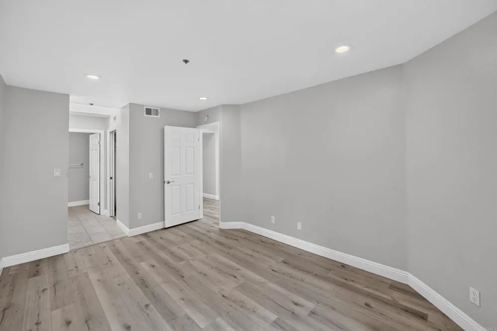 400 Pacific Street #216 Oceanside, CA 92054
