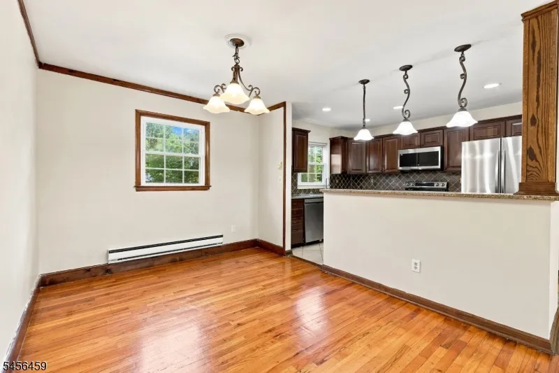 105 Leland Trl Hopatcong, NJ 07843