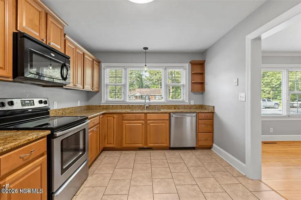 1104 Overlook Drive Greenville, NC 27858