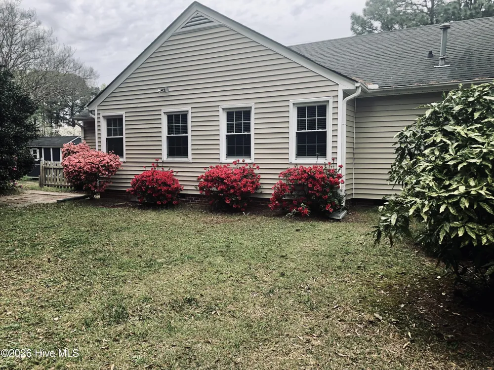 1104 Overlook Drive Greenville, NC 27858