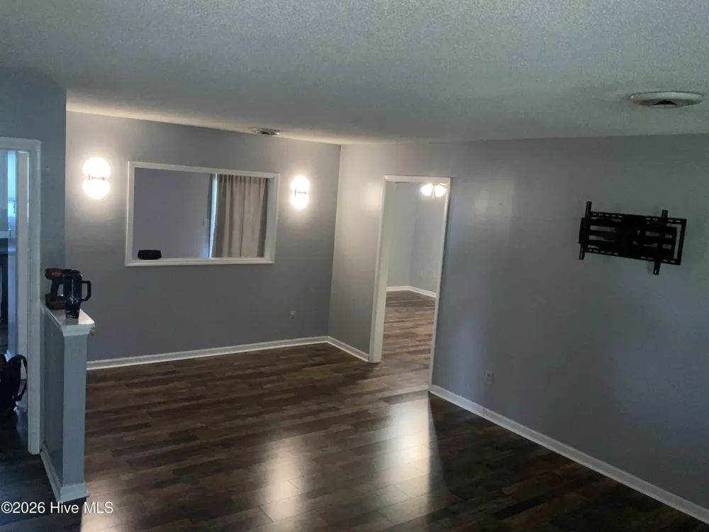 121 Loblolly Court Jacksonville, NC 28540