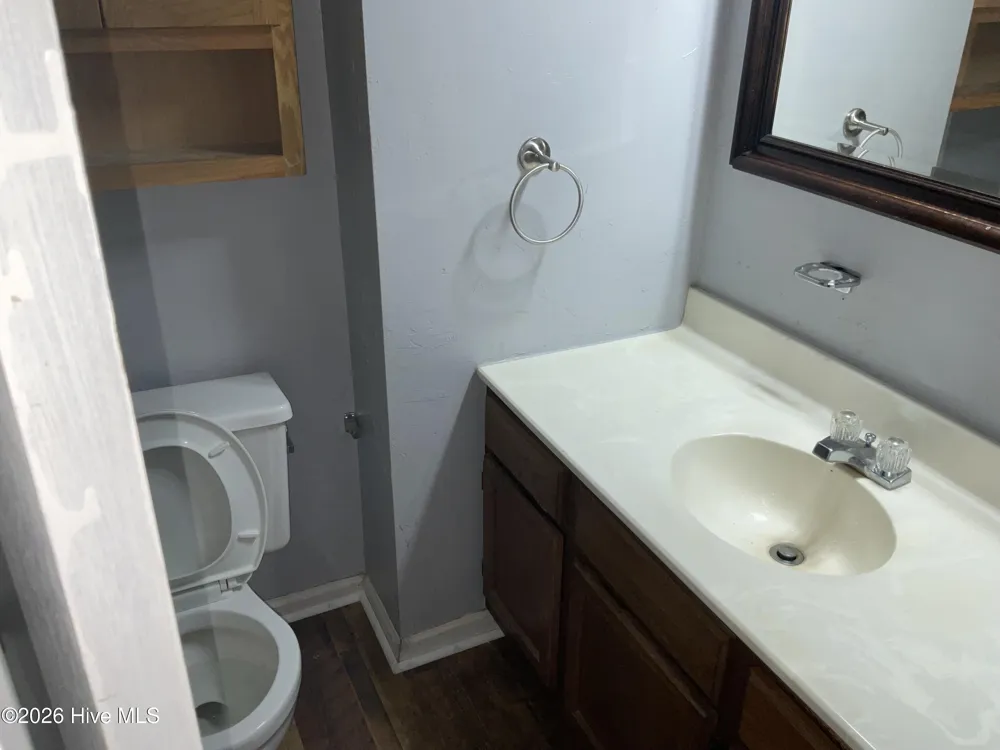 121 Loblolly Court Jacksonville, NC 28540