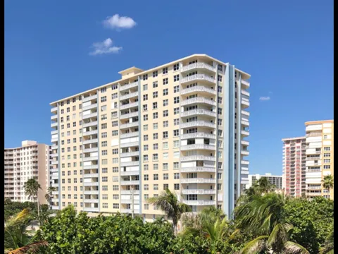 305 POMPANO BEACH BOULEVARD #205