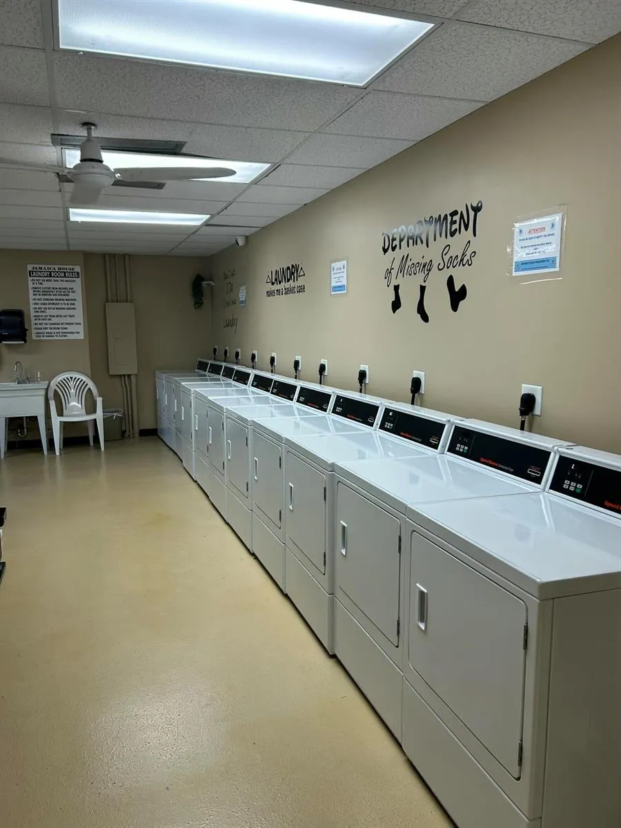 305 POMPANO BEACH BOULEVARD #205 Pompano Beach, FL 33062