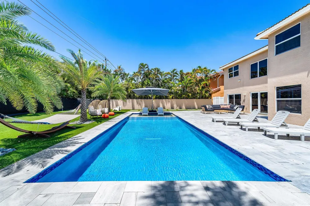 10616 Wheelhouse Circle Boca Raton, FL 33428