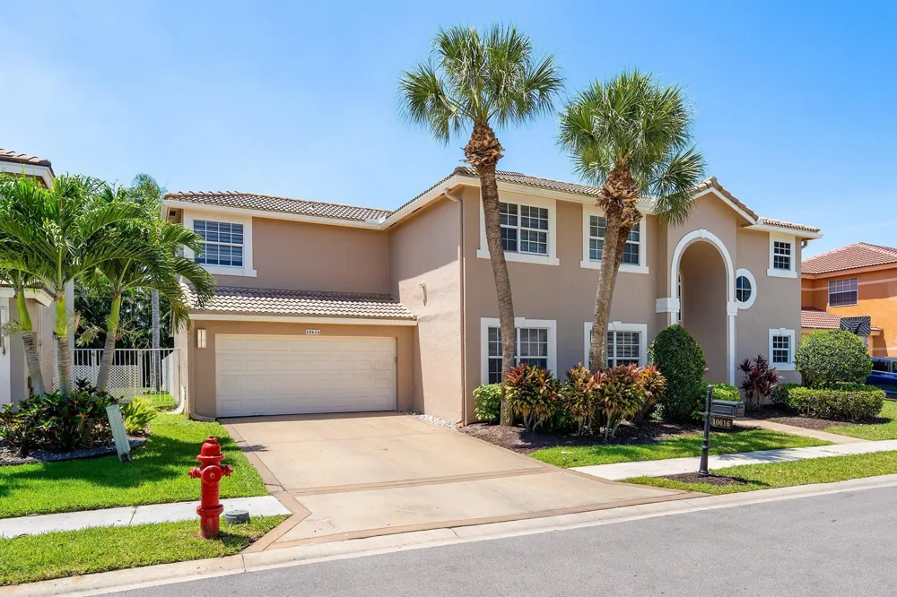 10616 Wheelhouse Circle Boca Raton, FL 33428