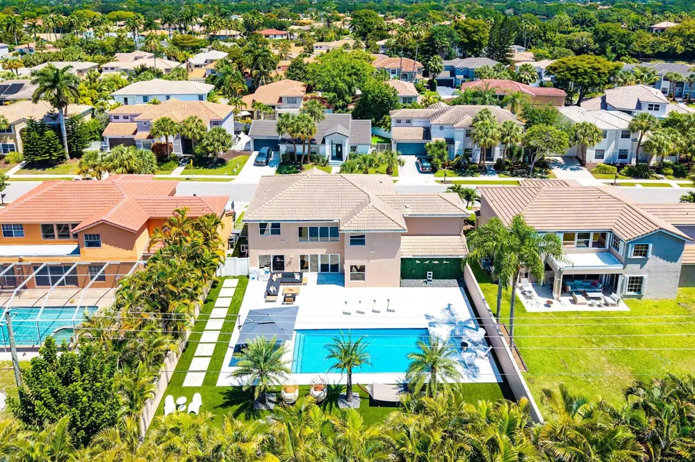 10616 Wheelhouse Circle Boca Raton, FL 33428