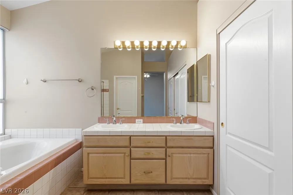 9034 Ridgepointe Way Henderson, NV 89074