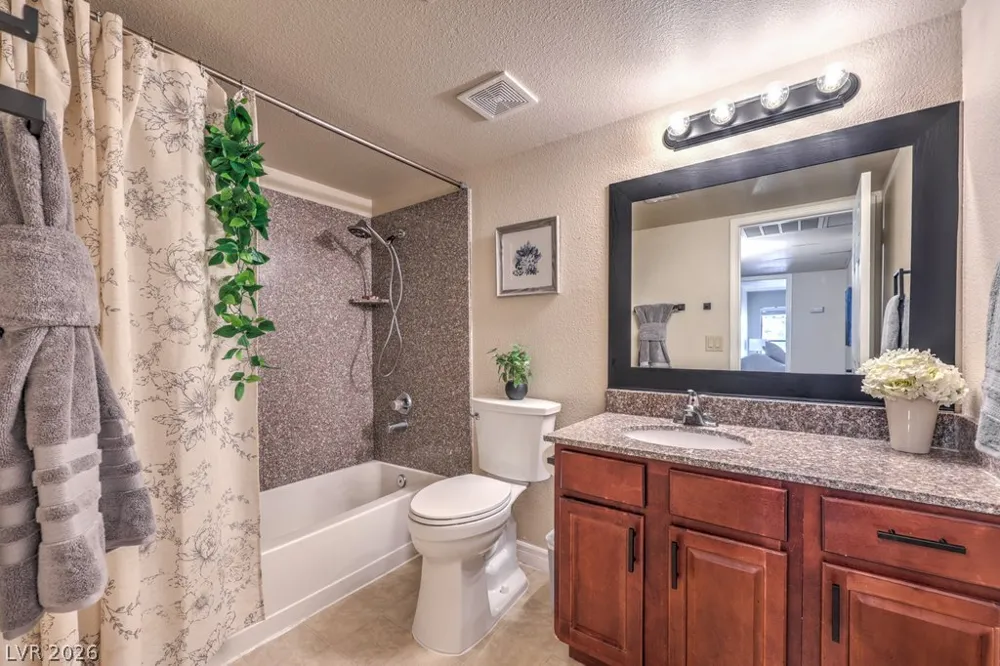 2451 Rainbow Boulevard #2007 Las Vegas, NV 89108