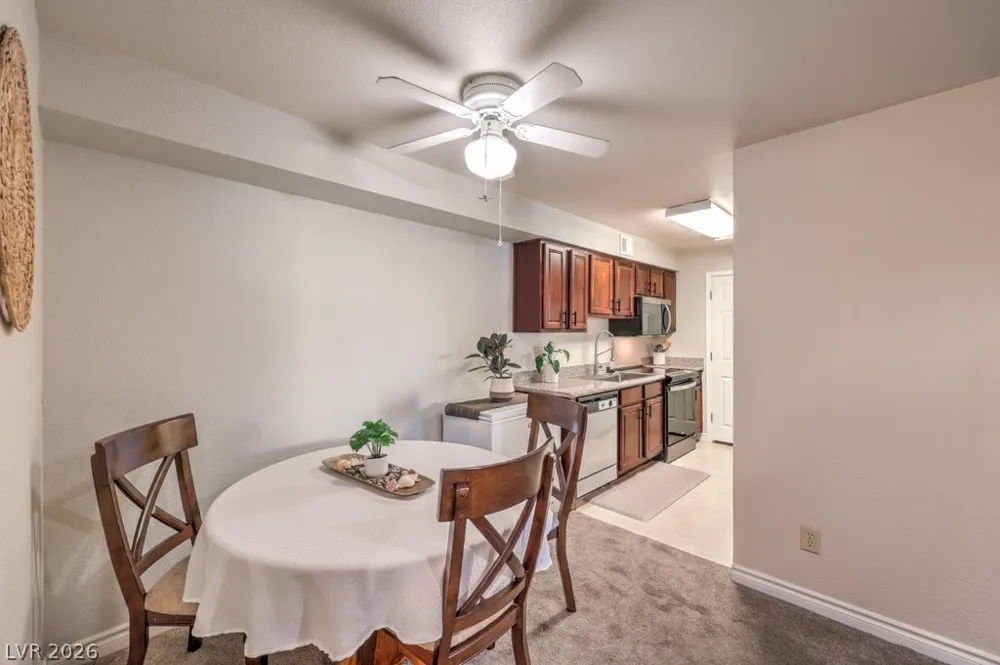 2451 Rainbow Boulevard #2007 Las Vegas, NV 89108