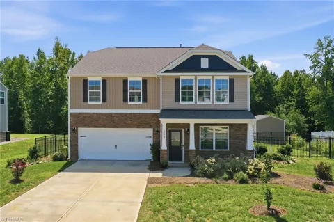 299 Roseberry Loop