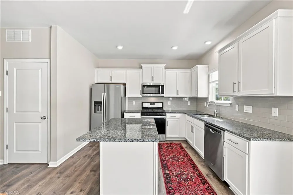 299 Roseberry Loop Burlington, NC 27215