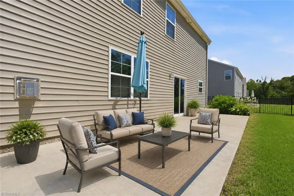 299 Roseberry Loop Burlington, NC 27215
