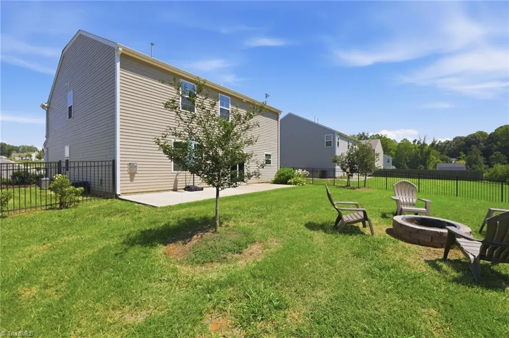 299 Roseberry Loop Burlington, NC 27215