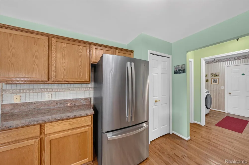 14960 Heather Pointe Drive Sterling Heights City, MI 48313