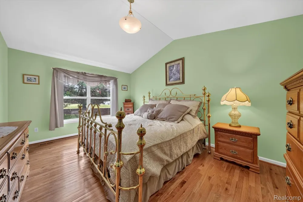 14960 Heather Pointe Drive Sterling Heights City, MI 48313