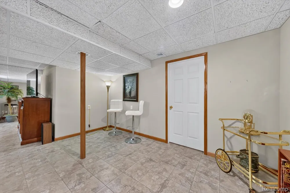14960 Heather Pointe Drive Sterling Heights City, MI 48313