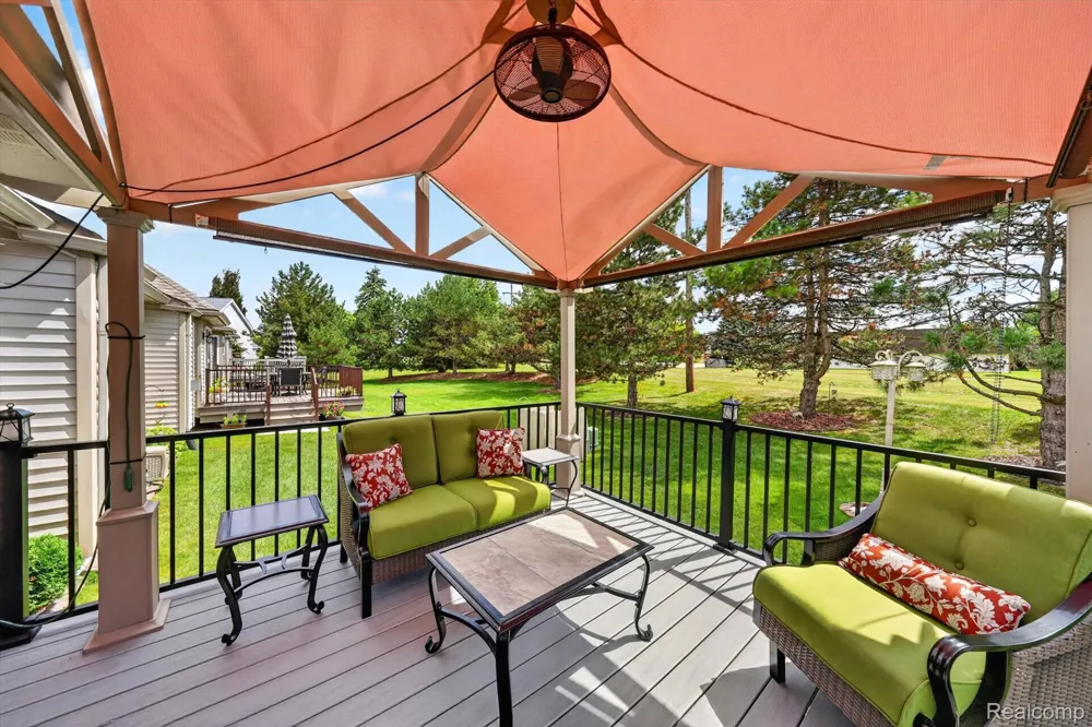 14960 Heather Pointe Drive Sterling Heights City, MI 48313