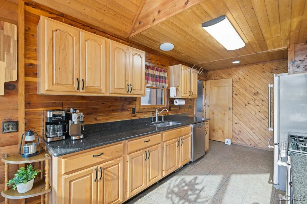 14701 Burton Road Rollin Township, MI 49235