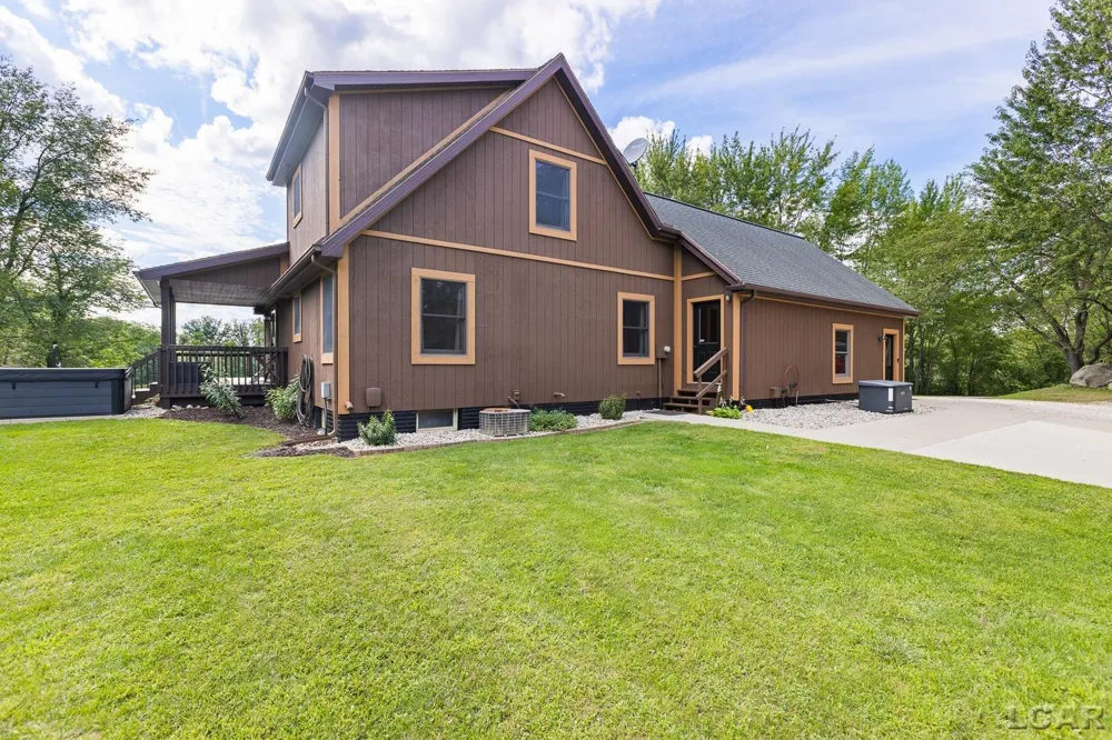 14701 Burton Road Rollin Township, MI 49235