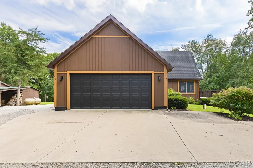 14701 Burton Road Rollin Township, MI 49235