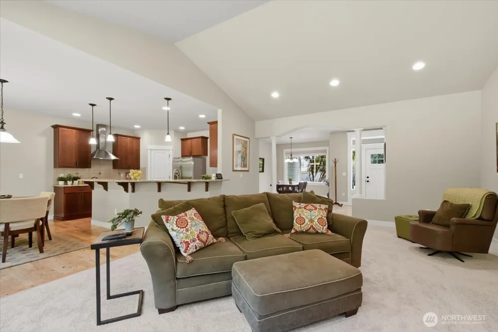 9903 146th Avenue NE Granite Falls, WA 98252