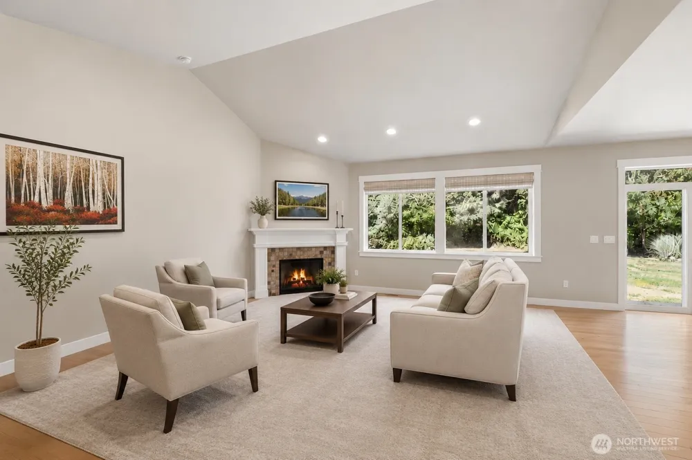 9903 146th Avenue NE Granite Falls, WA 98252
