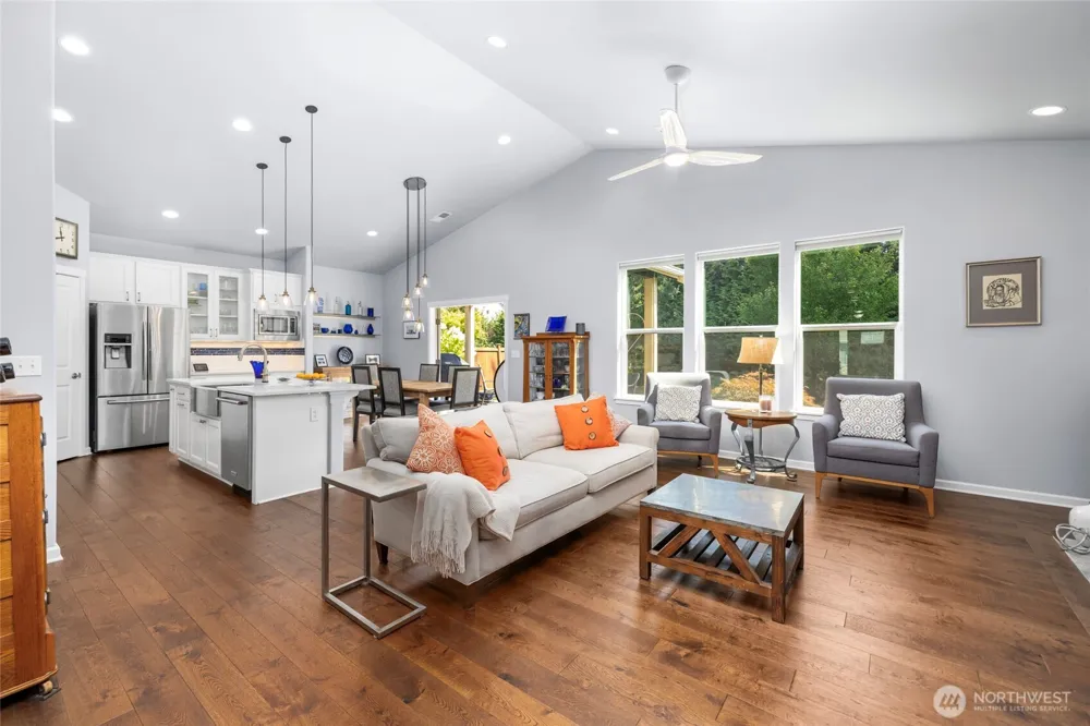 518 Twin Brooks Drive Mount Vernon, WA 98273