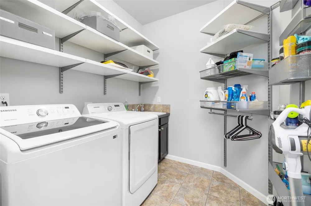 518 Twin Brooks Drive Mount Vernon, WA 98273