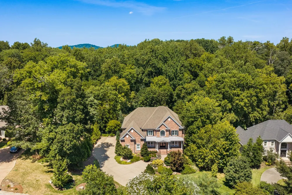 9620 Mitchell Pl Brentwood, TN 37027