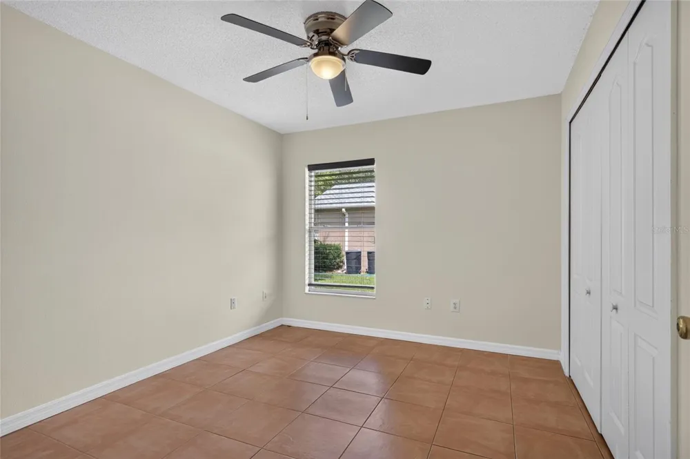 405 COUNTRY VINEYARD DRIVE Valrico, FL 33594