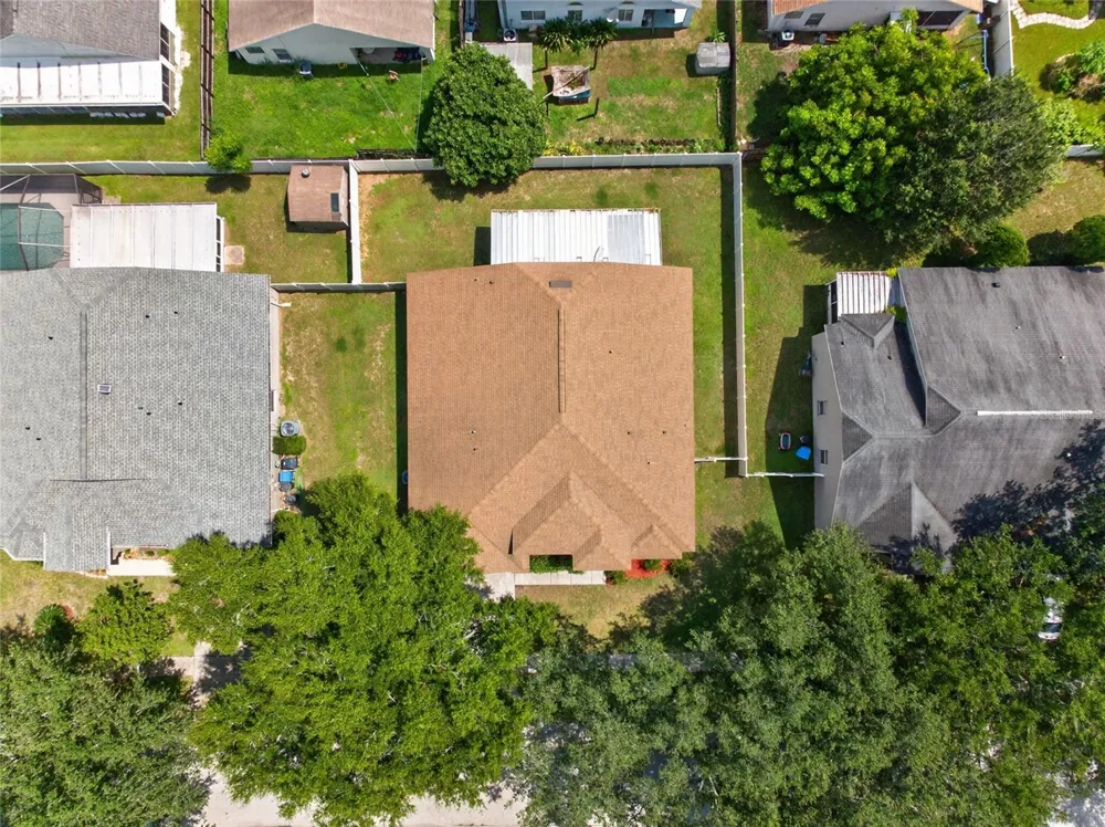 405 COUNTRY VINEYARD DRIVE Valrico, FL 33594