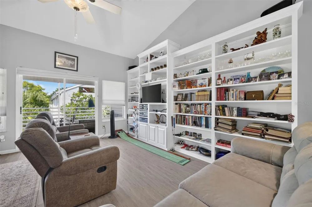 6057 LAKE POINTE DRIVE #410 Orlando, FL 32822