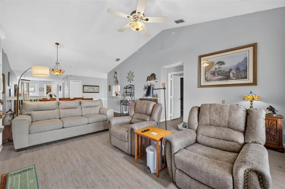 6057 LAKE POINTE DRIVE #410 Orlando, FL 32822