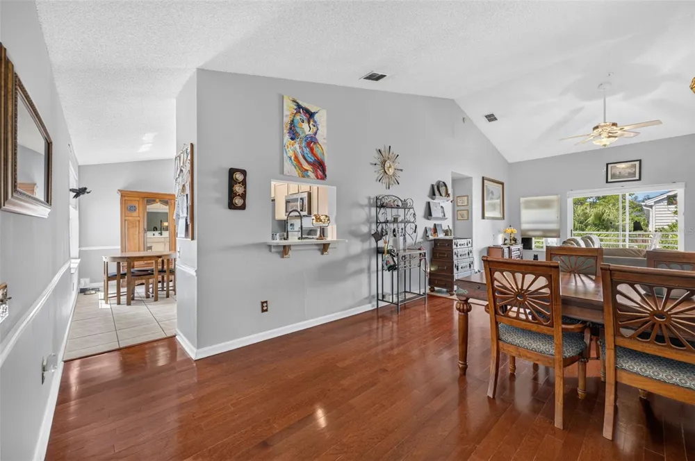 6057 LAKE POINTE DRIVE #410 Orlando, FL 32822
